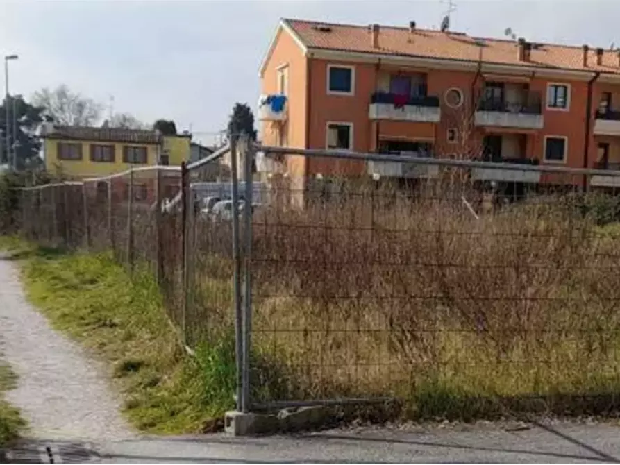 Immagine 2 di Terreno edificabile in vendita  in Località Cuccurano a Fano
