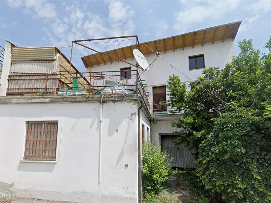 Immagine 14 di Casa indipendente in vendita  in Piazzale Matteotti a Ziano Piacentino