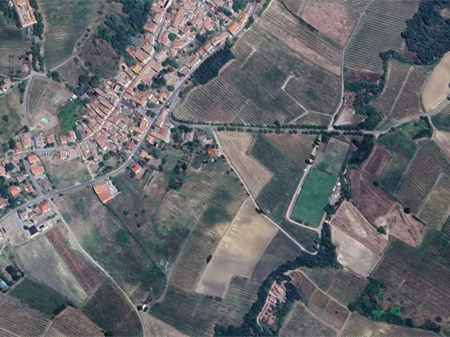 Immagine 21 di Casa indipendente in vendita  in Piazzale Matteotti a Ziano Piacentino