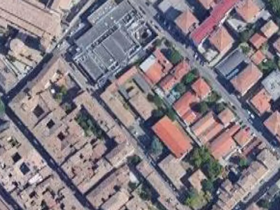 Immagine 12 di Garage in vendita  in Via Emilio Casa a Parma