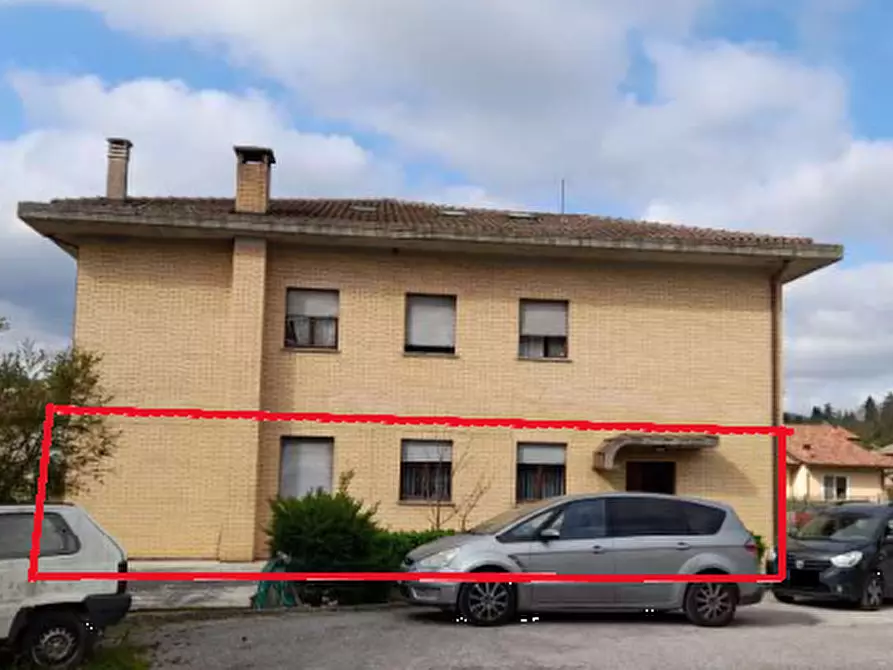 Immagine 2 di Magazzino in vendita  in Via Molino dei Signori a Urbania