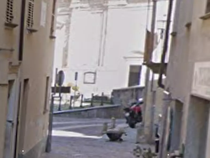 Immagine 3 di Negozio in vendita  in Via Claudio Chiesa a Corio