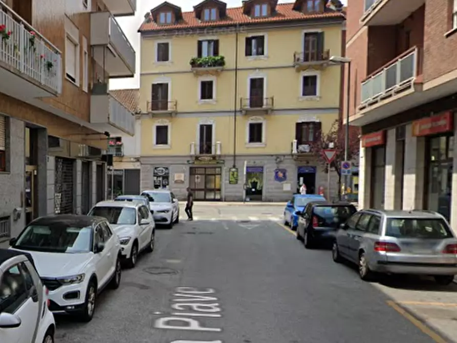 Immagine 6 di Negozio in vendita  in Via Sestriere a Moncalieri