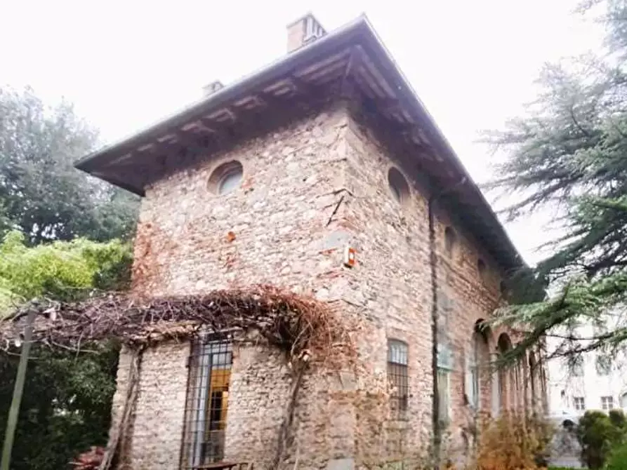 Immagine 2 di Villa in vendita  in Via Piave a Martignacco