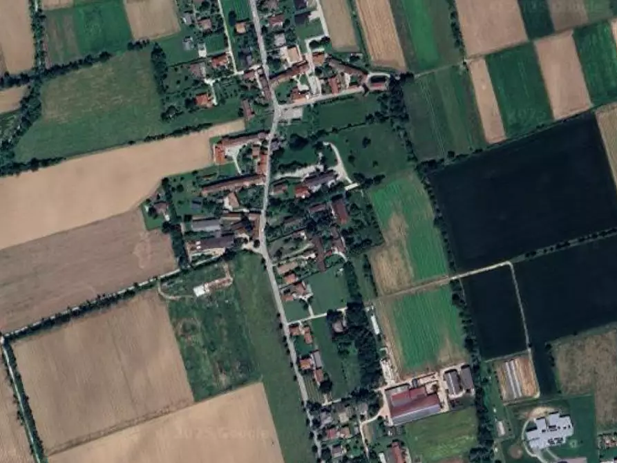 Immagine 17 di Villa in vendita  in Via Piave a Martignacco