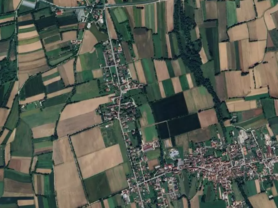 Immagine 19 di Villa in vendita  in Via Piave a Martignacco