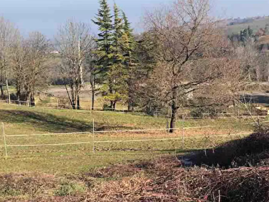 Immagine 1 di Terreno edificabile in vendita  in Località Rezzanello a Gazzola