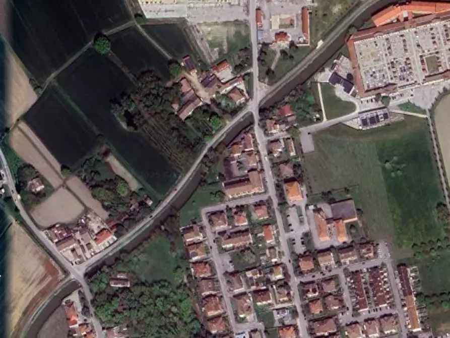 Immagine 9 di Porzione di casa in vendita  in Via Dante Alighieri a Copparo