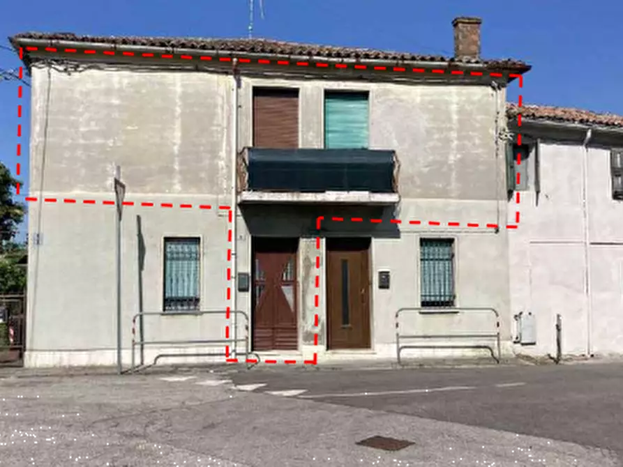 Immagine 2 di Appartamento in vendita  in Via Moraro a Portomaggiore