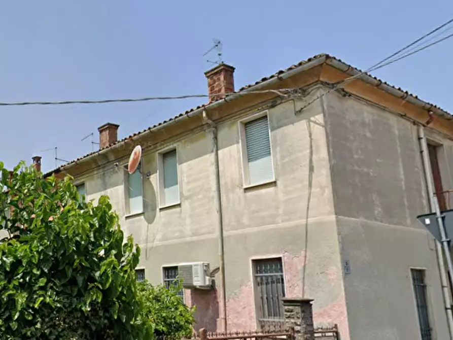 Immagine 12 di Appartamento in vendita  in Via Moraro a Portomaggiore