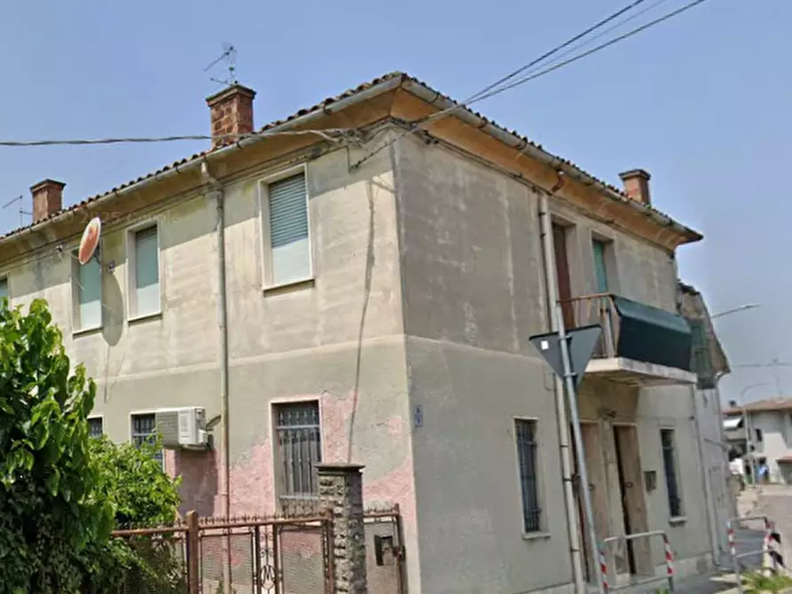 Immagine 20 di Appartamento in vendita  in Via Moraro a Portomaggiore