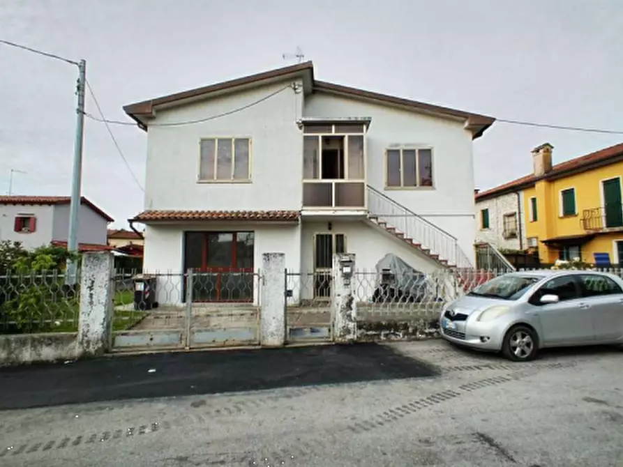 Immagine 1 di Casa indipendente in vendita  in Via Gonfo a Noventa Di Piave