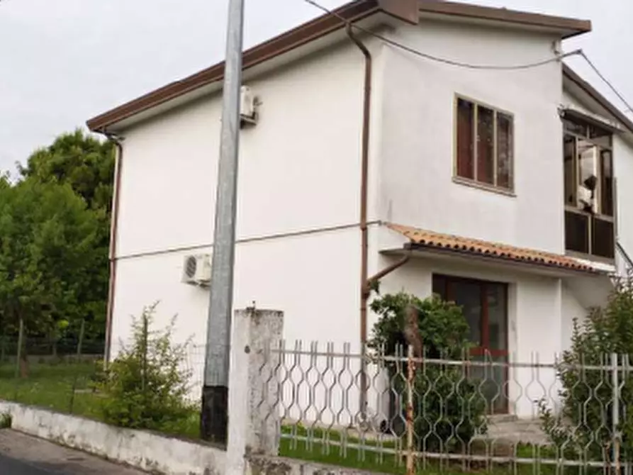 Immagine 3 di Casa indipendente in vendita  in Via Gonfo a Noventa Di Piave