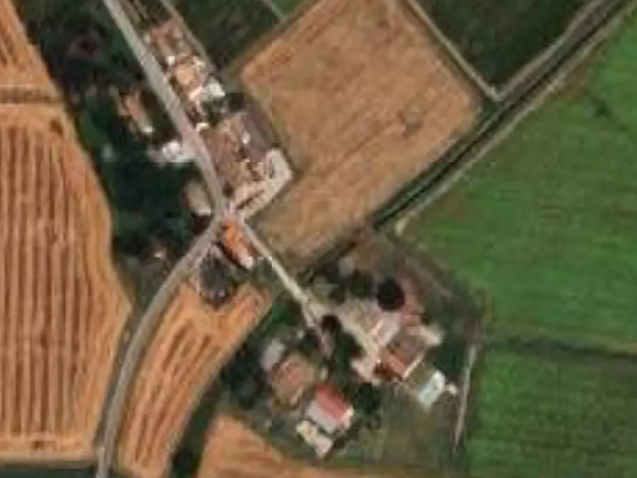 Immagine 12 di Porzione di villa in vendita  in Via Paglioni a Portomaggiore