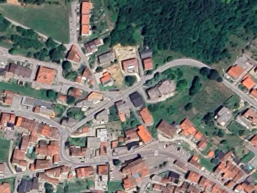 Immagine 14 di Porzione di casa in vendita  in Via Romolo e  Rodolfo Mazzacavallo a Cogollo Del Cengio