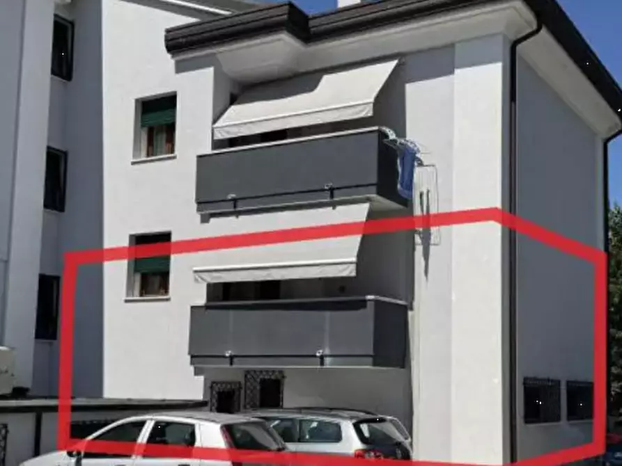 Immagine 2 di Appartamento in vendita  in Via delle Orchidee  a Camisano Vicentino