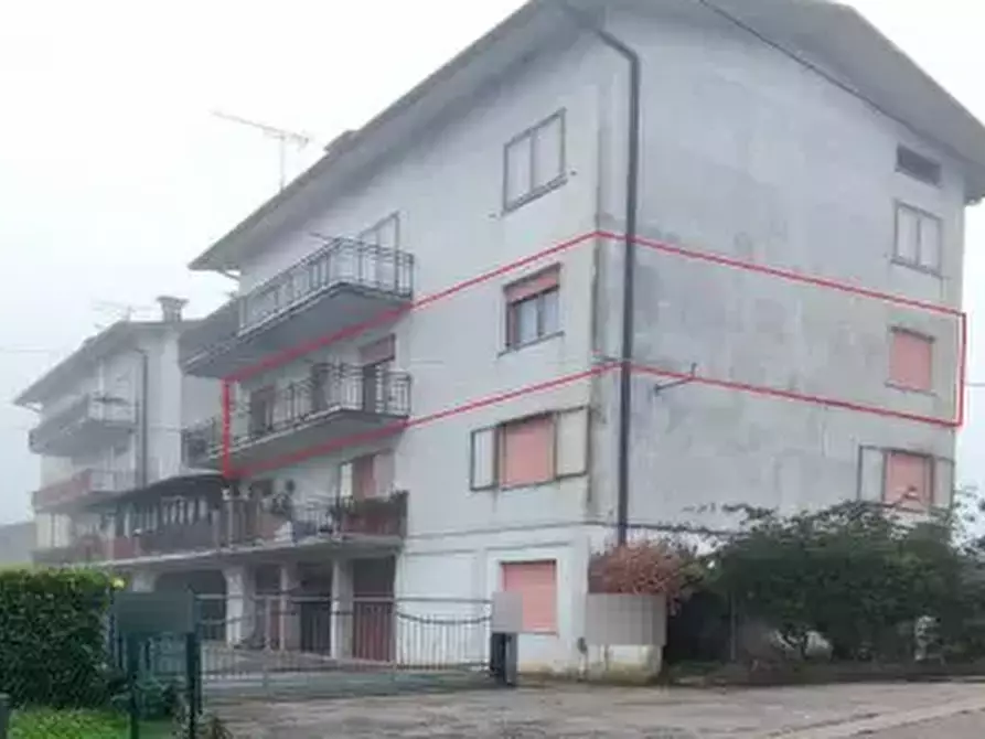 Immagine 1 di Appartamento in vendita  in Via Chiesa di Cerealto  a Valdagno