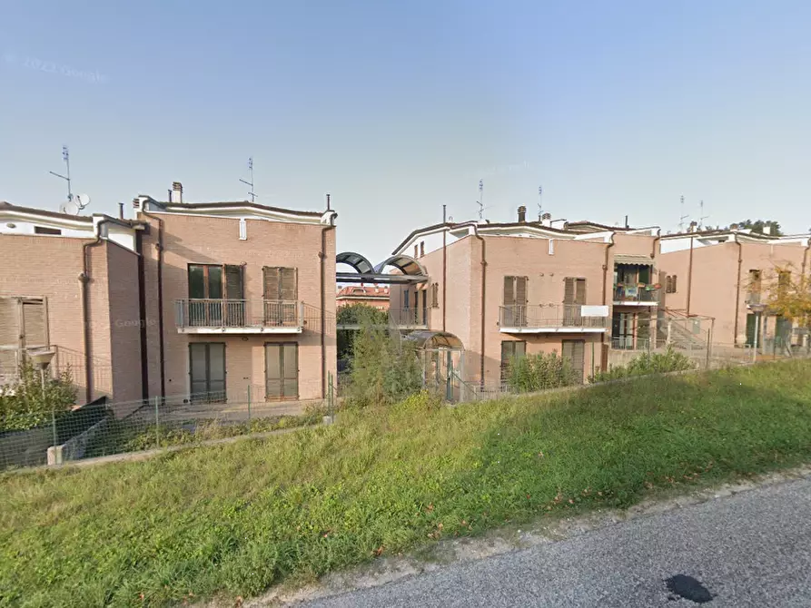 Immagine 5 di Appartamento in vendita  in Via Monte Bianco a Petriano