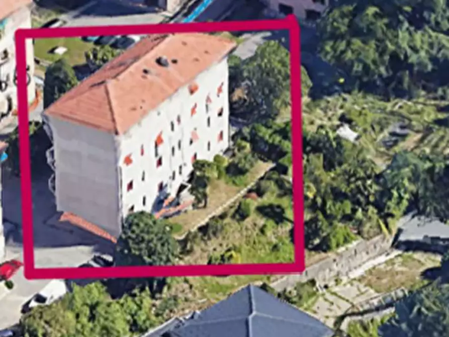 Immagine 4 di Appartamento in vendita  in Via Maria Montessori a Como