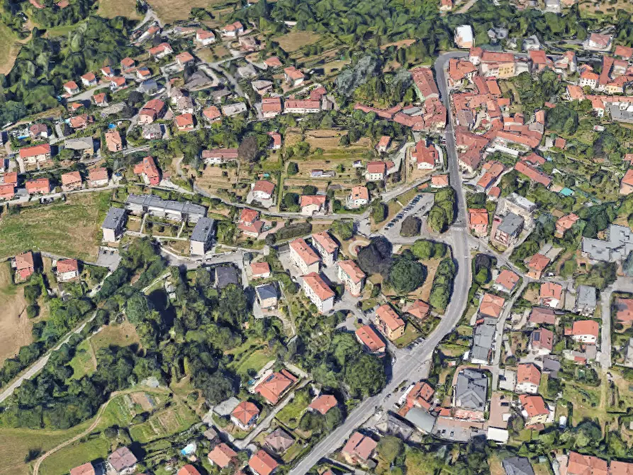 Immagine 13 di Appartamento in vendita  in Via Maria Montessori a Como