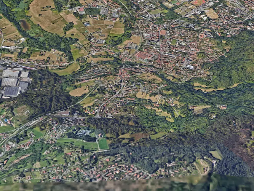 Immagine 14 di Appartamento in vendita  in Via Maria Montessori a Como