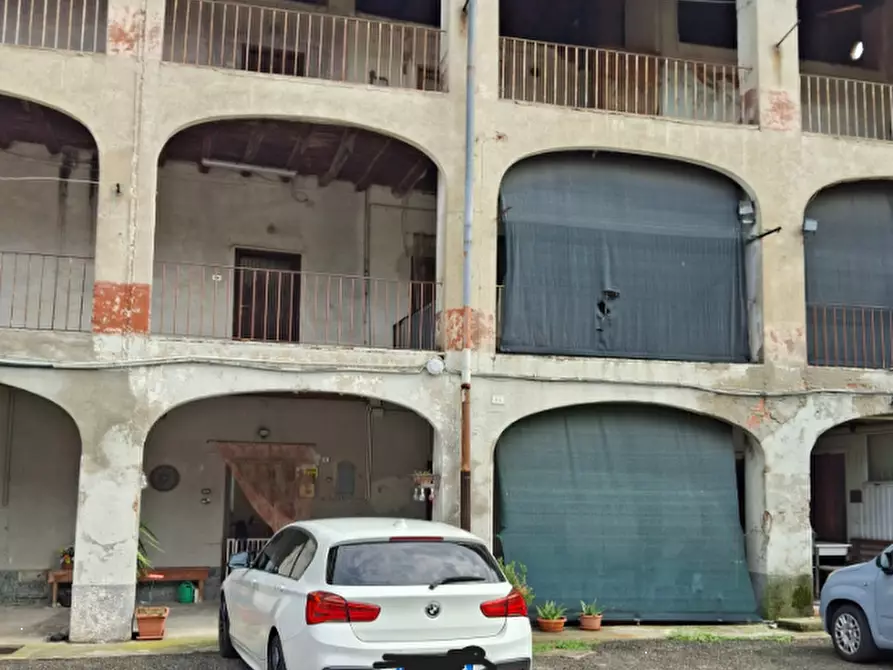 Immagine 1 di Appartamento in vendita  in Via Borgo Antico a Faloppio