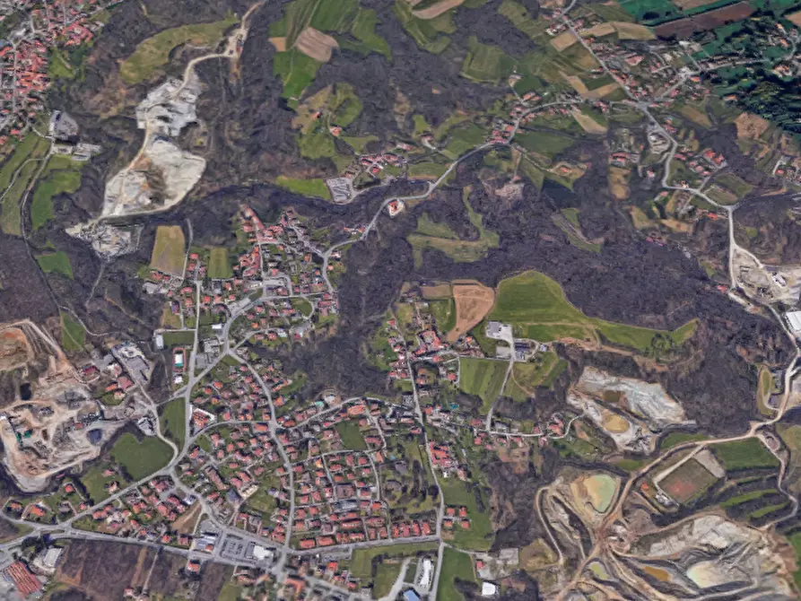 Immagine 7 di Appartamento in vendita  in Via Borgo Antico a Faloppio