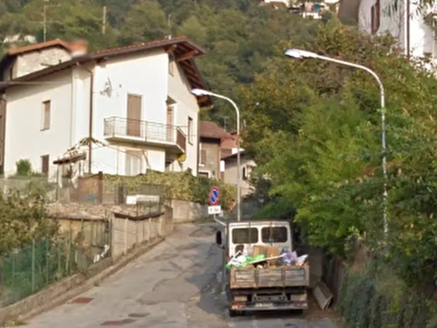 Immagine 4 di Appartamento in vendita  in Via Rossino Sotto a Calolziocorte