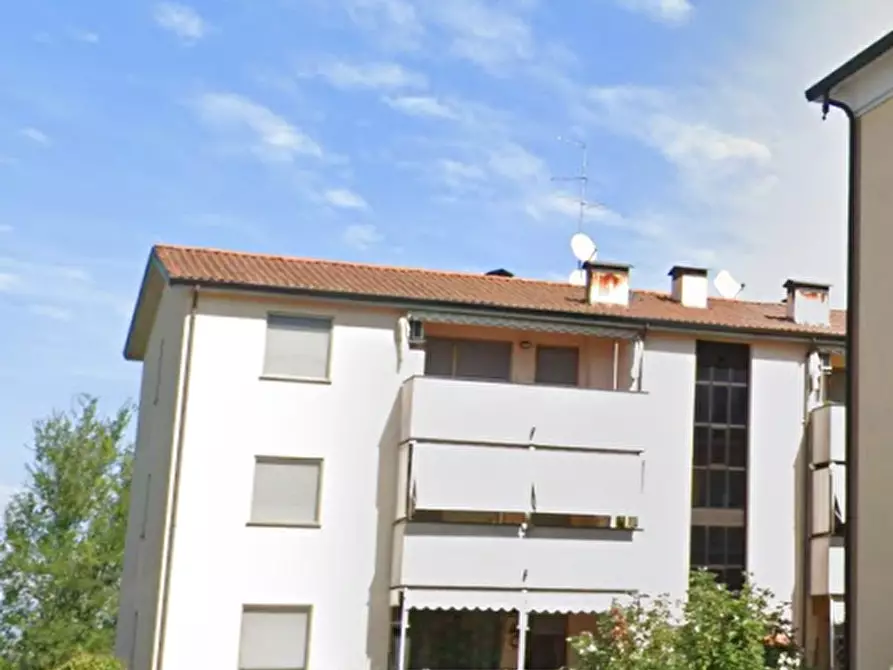 Immagine 6 di Appartamento in vendita  in Via Napoli a Colorno