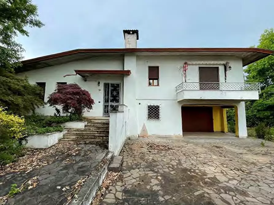 Immagine 1 di Villa in vendita  in Via Pastoreria a Gazzo Padovano