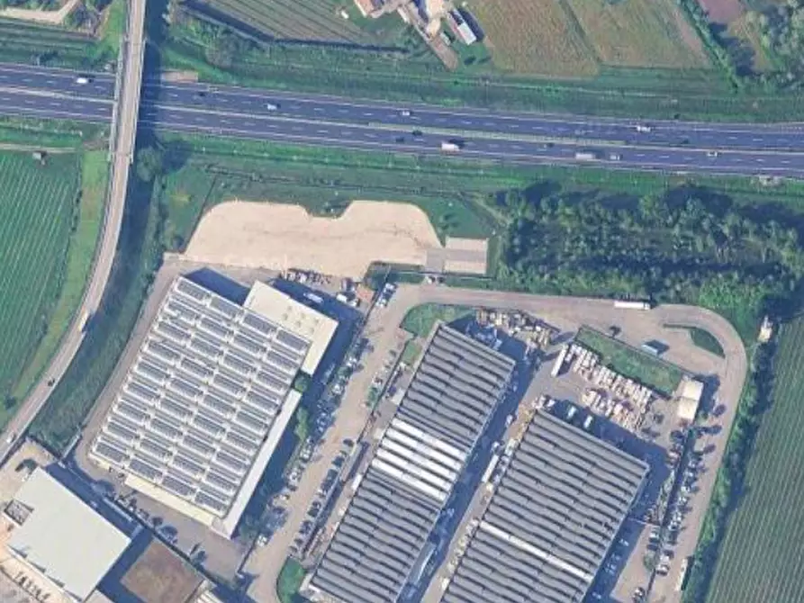 Immagine 2 di Terreno agricolo in vendita  in Via Palù a San Vendemiano