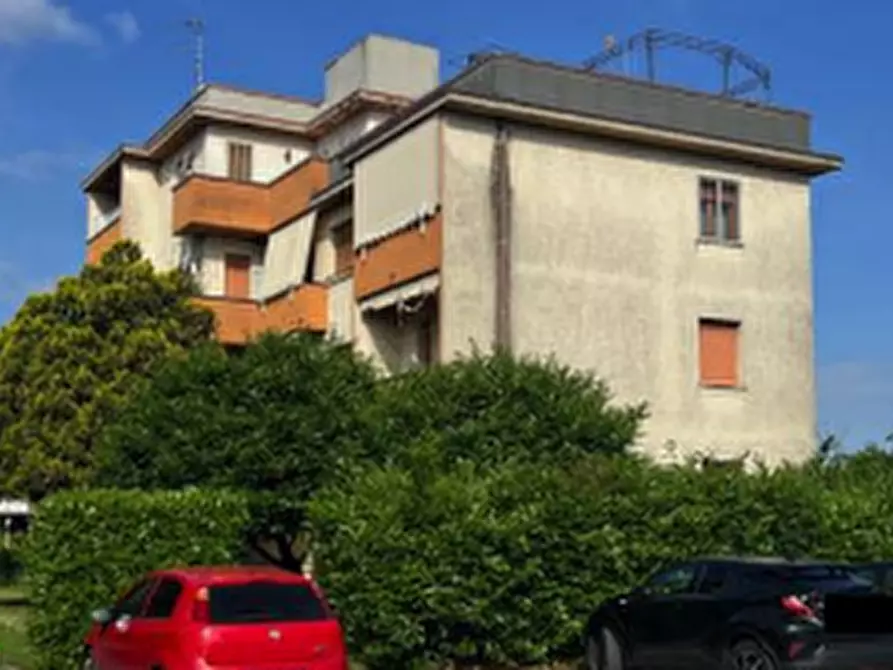 Immagine 6 di Appartamento in vendita  in Via Asiago a Trevignano