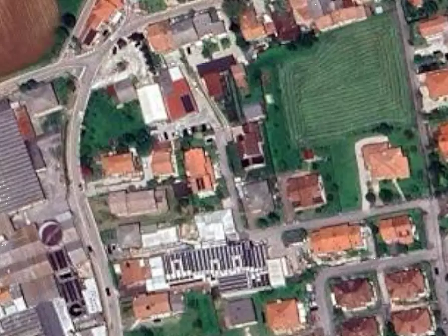 Immagine 12 di Appartamento in vendita  in Via Asiago a Trevignano