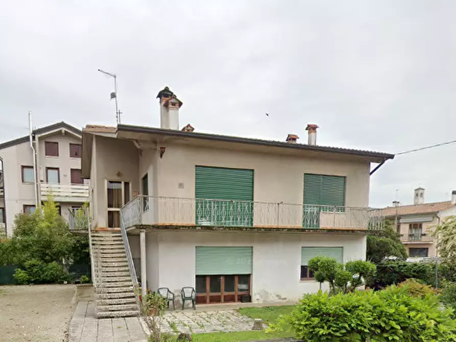 Immagine 10 di Appartamento in vendita  in Via Martiri a Crocetta Del Montello