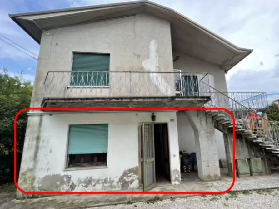 Immagine 12 di Appartamento in vendita  in Via Martiri a Crocetta Del Montello