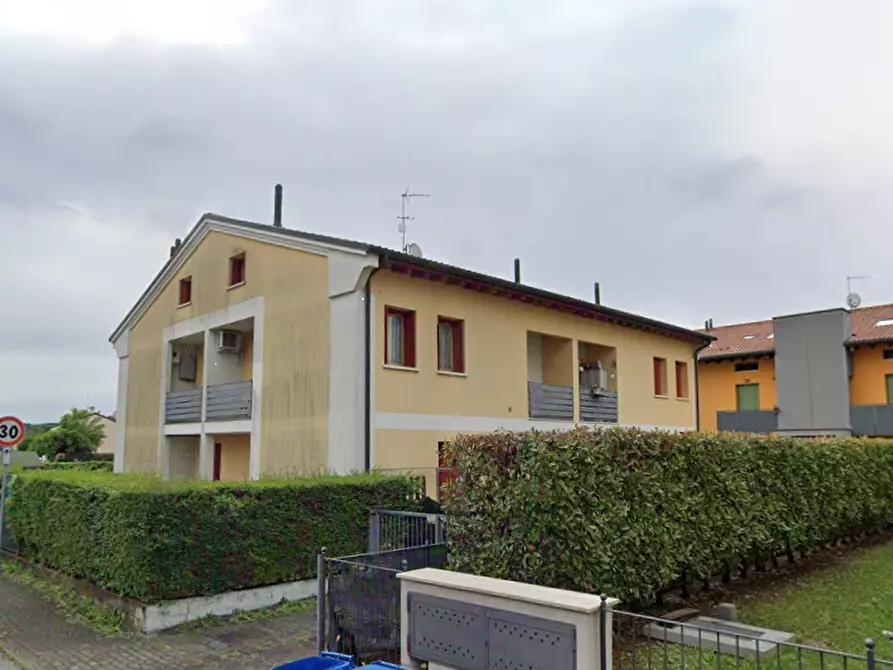 Immagine 1 di Appartamento in vendita  in Via Don Antonio Carlo Massara a Crocetta Del Montello