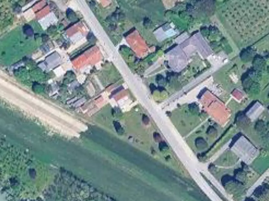 Immagine 12 di Casa indipendente in vendita  in Via Roma a Meduna Di Livenza