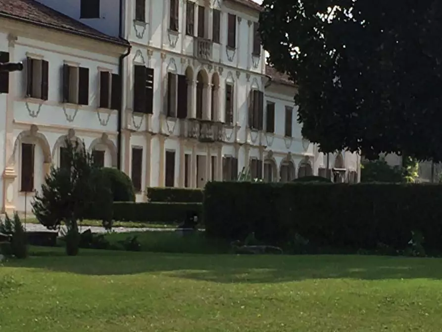 Immagine 13 di Villa in vendita  in Via Roma a Codognè