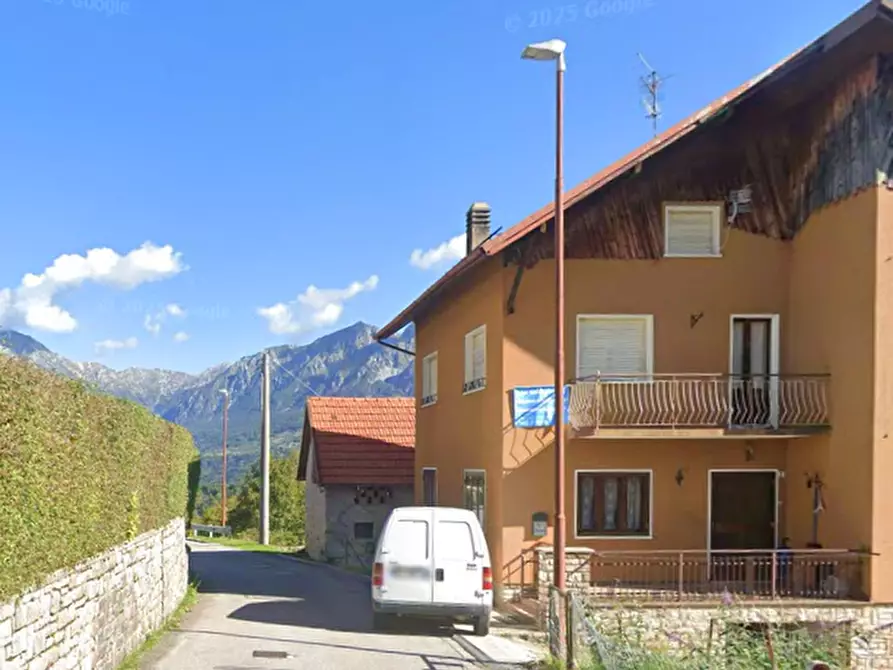 Immagine 4 di Porzione di casa in vendita  in Via Tomasei a Tambre