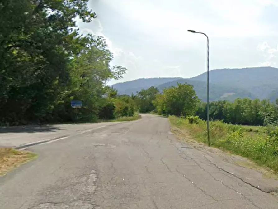 Immagine 10 di Terreno agricolo in vendita  in Localita' Moiolo di Cassano  a Ponte Dell'olio