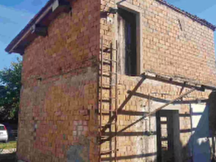 Immagine 6 di Casa indipendente in vendita  in Via dei Valli a Mirandola