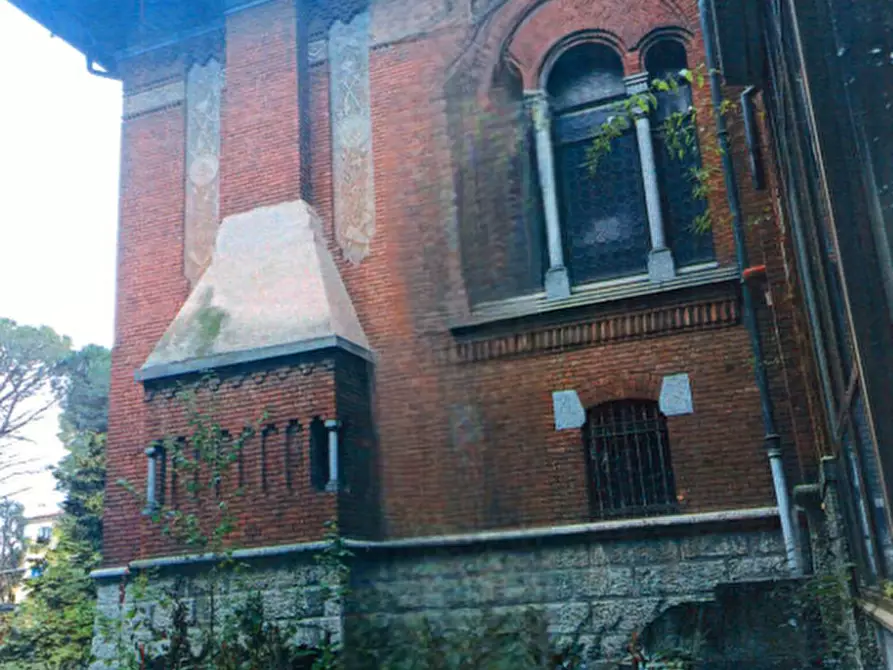 Immagine 9 di Villa in vendita  in Via Emanuele D'Adda a Mariano Comense