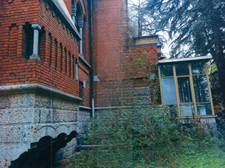 Immagine 10 di Villa in vendita  in Via Emanuele D'Adda a Mariano Comense