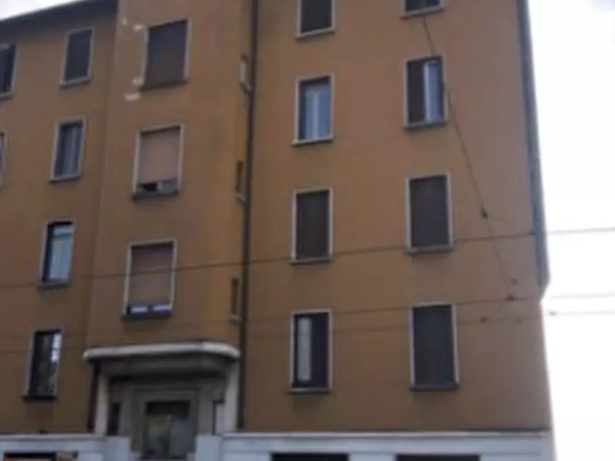 Immagine 5 di Appartamento in vendita  in Via Giovanni Battista Grassi a Milano