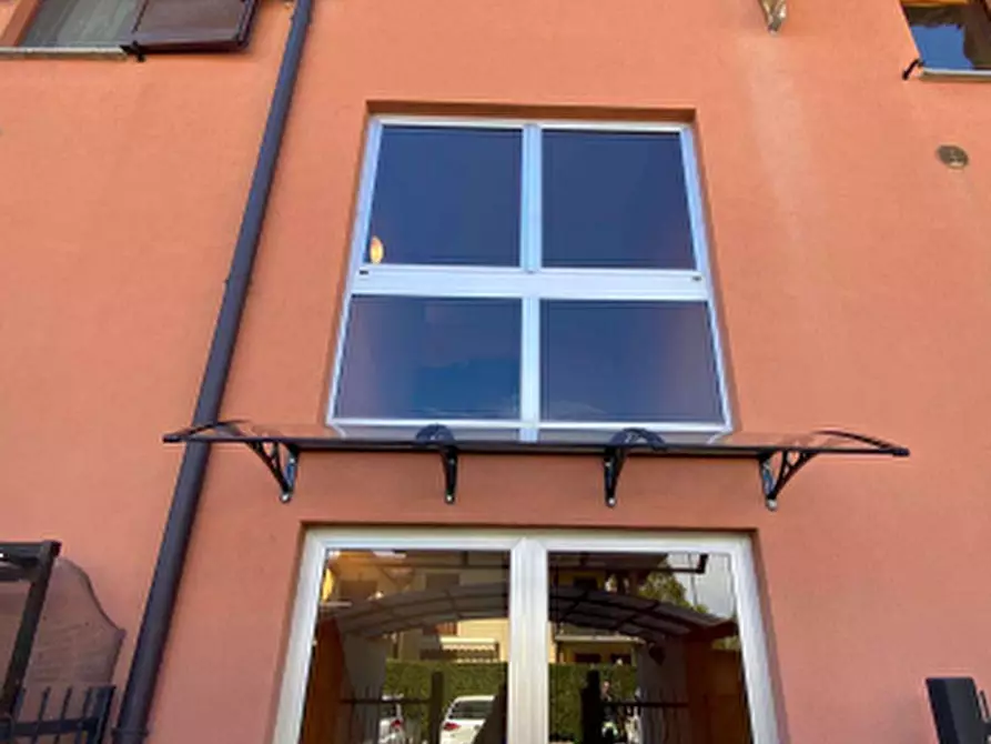 Immagine 5 di Appartamento in vendita  in Via S. Michele a Venegono Inferiore