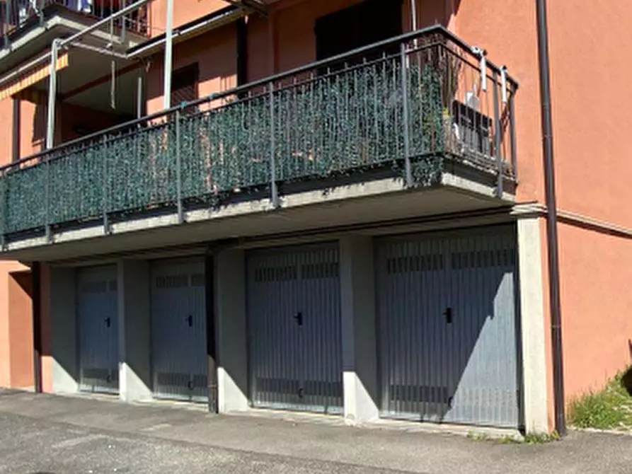Immagine 9 di Appartamento in vendita  in Via S. Michele a Venegono Inferiore