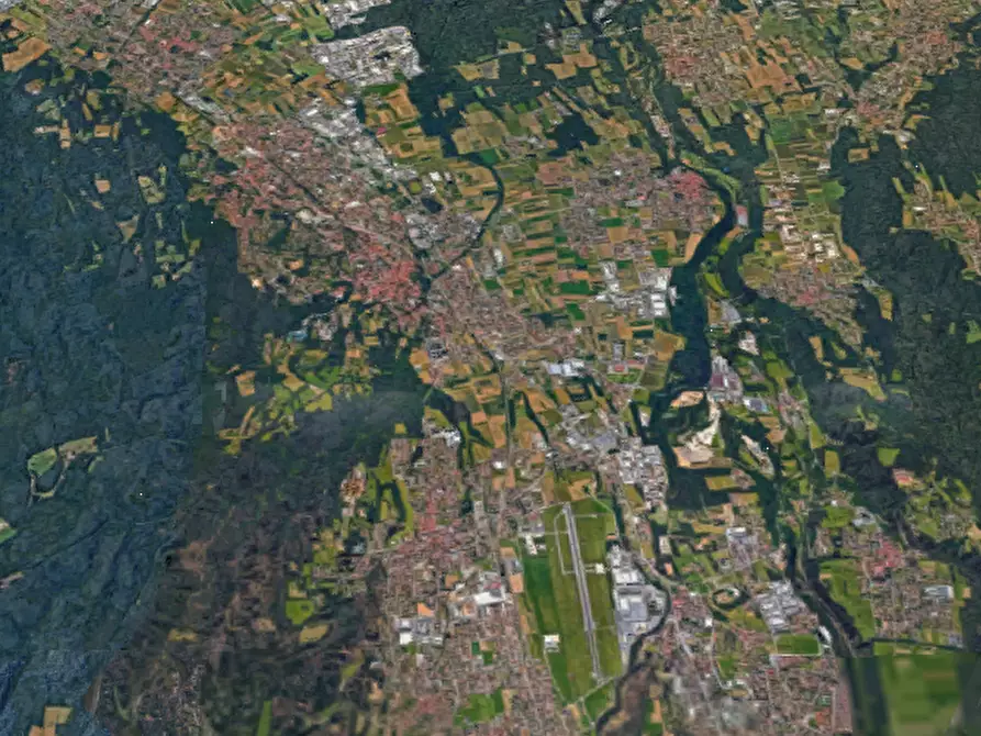 Immagine 20 di Appartamento in vendita  in Via S. Michele a Venegono Inferiore