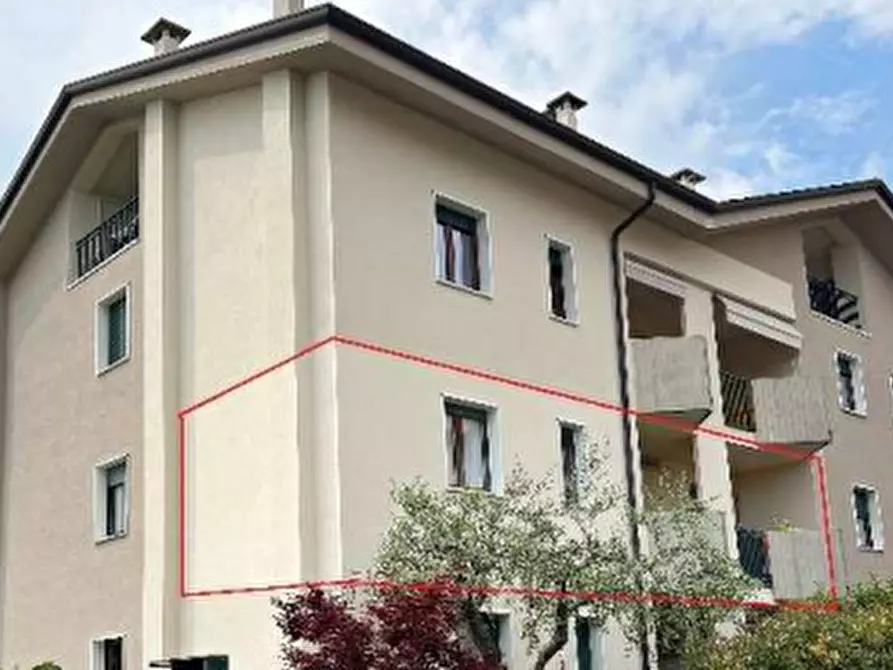 Immagine 2 di Appartamento in vendita  in Via Molinara a Bussolengo
