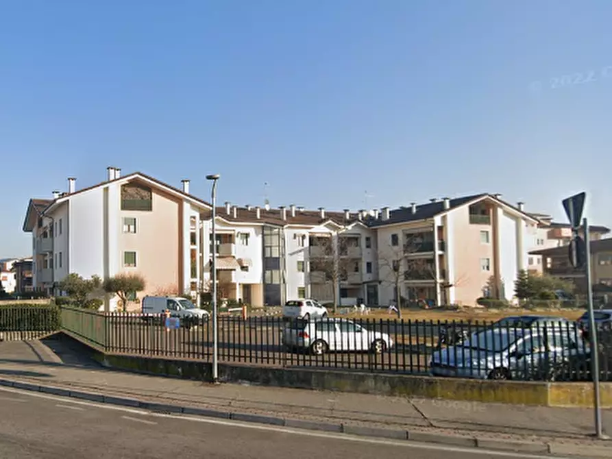 Immagine 10 di Appartamento in vendita  in Via Molinara a Bussolengo