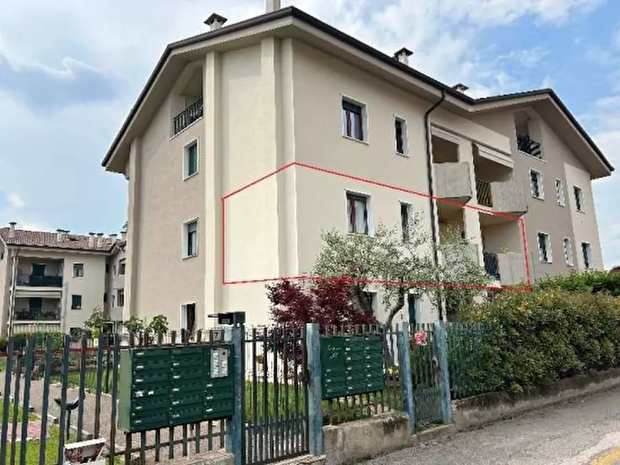 Immagine 19 di Appartamento in vendita  in Via Molinara a Bussolengo